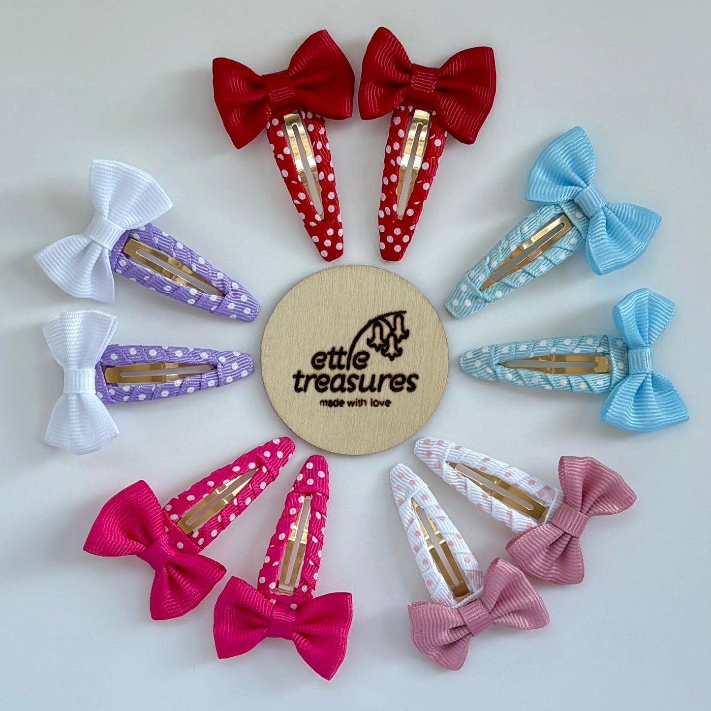 Dotty bow hair clips