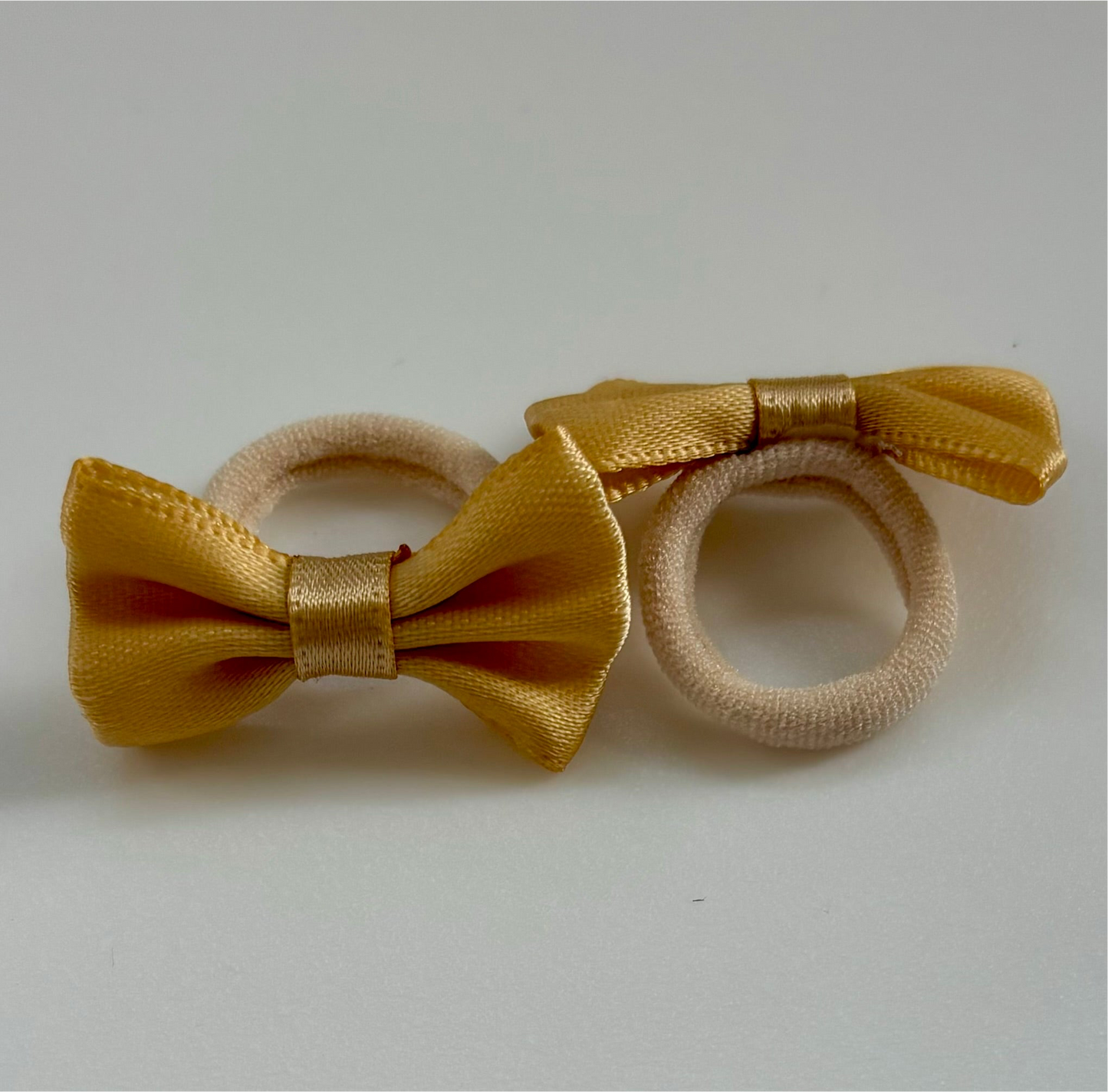 Bow hair bobbles