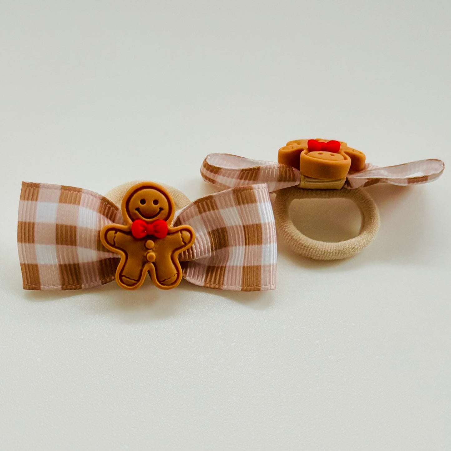 Cracker gift box Gingerbread & Holly hair bobbles