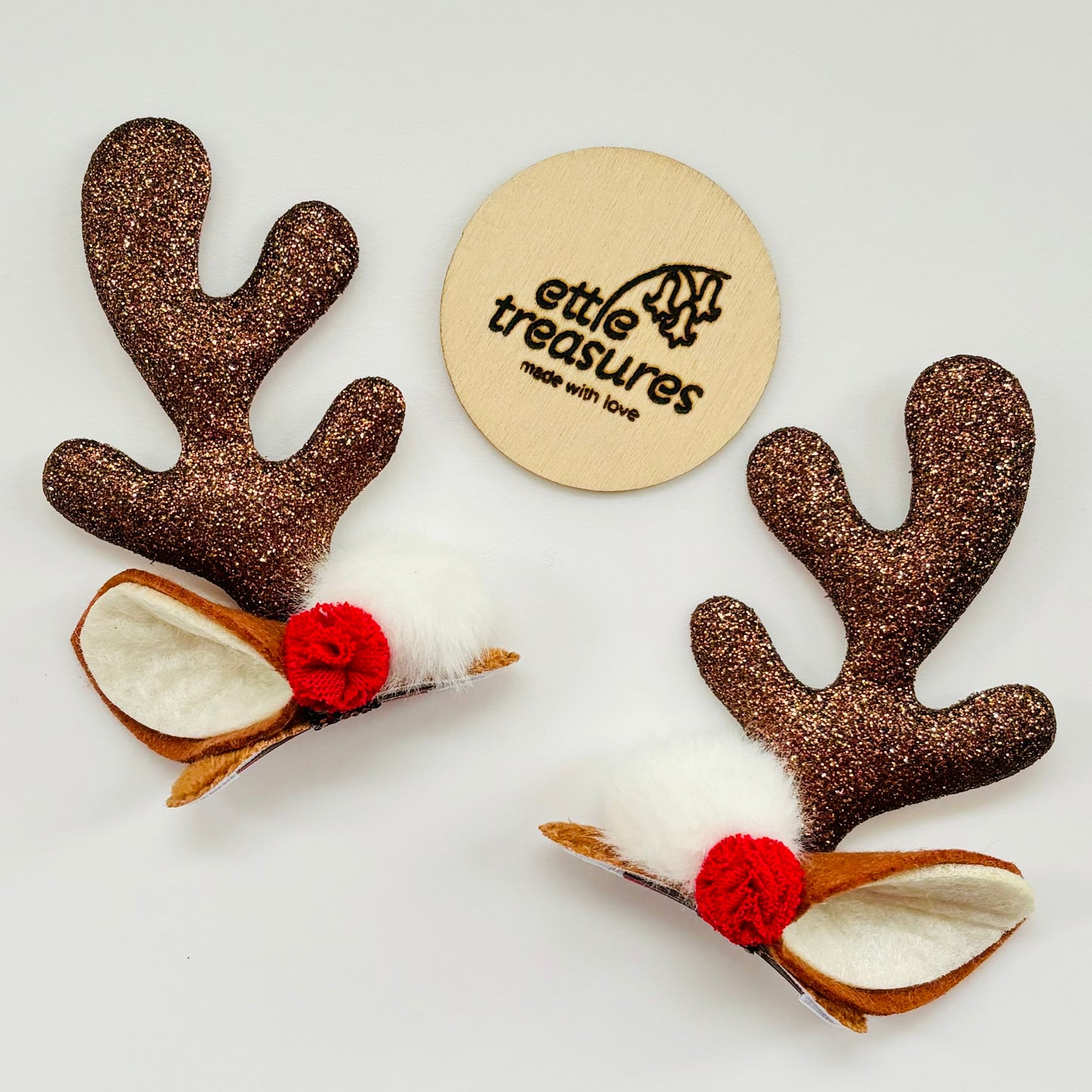 Reindeer hair clips