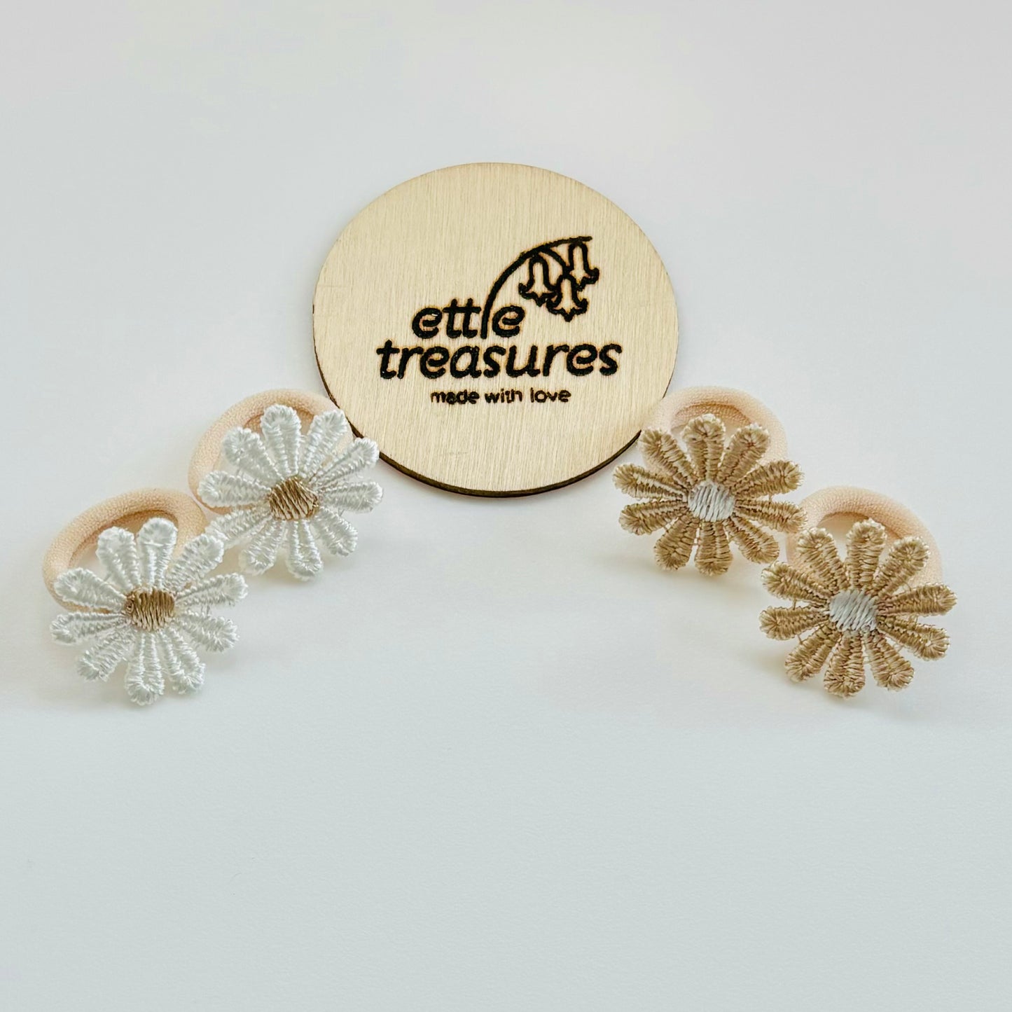 Neutral flower hair bobbles